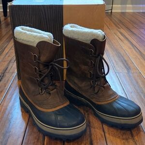 Sorel Men's Winter Boots Size 10 - Great Condition